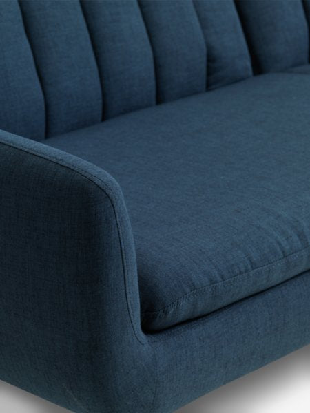 Trivietė sofa HARNDRUP, tamsiai mėlynos spalvos audinys